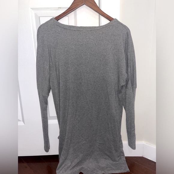 Oversized Grey Sweatshirt Asymmetrical Hemline with Pockets - Picture 2 of 2